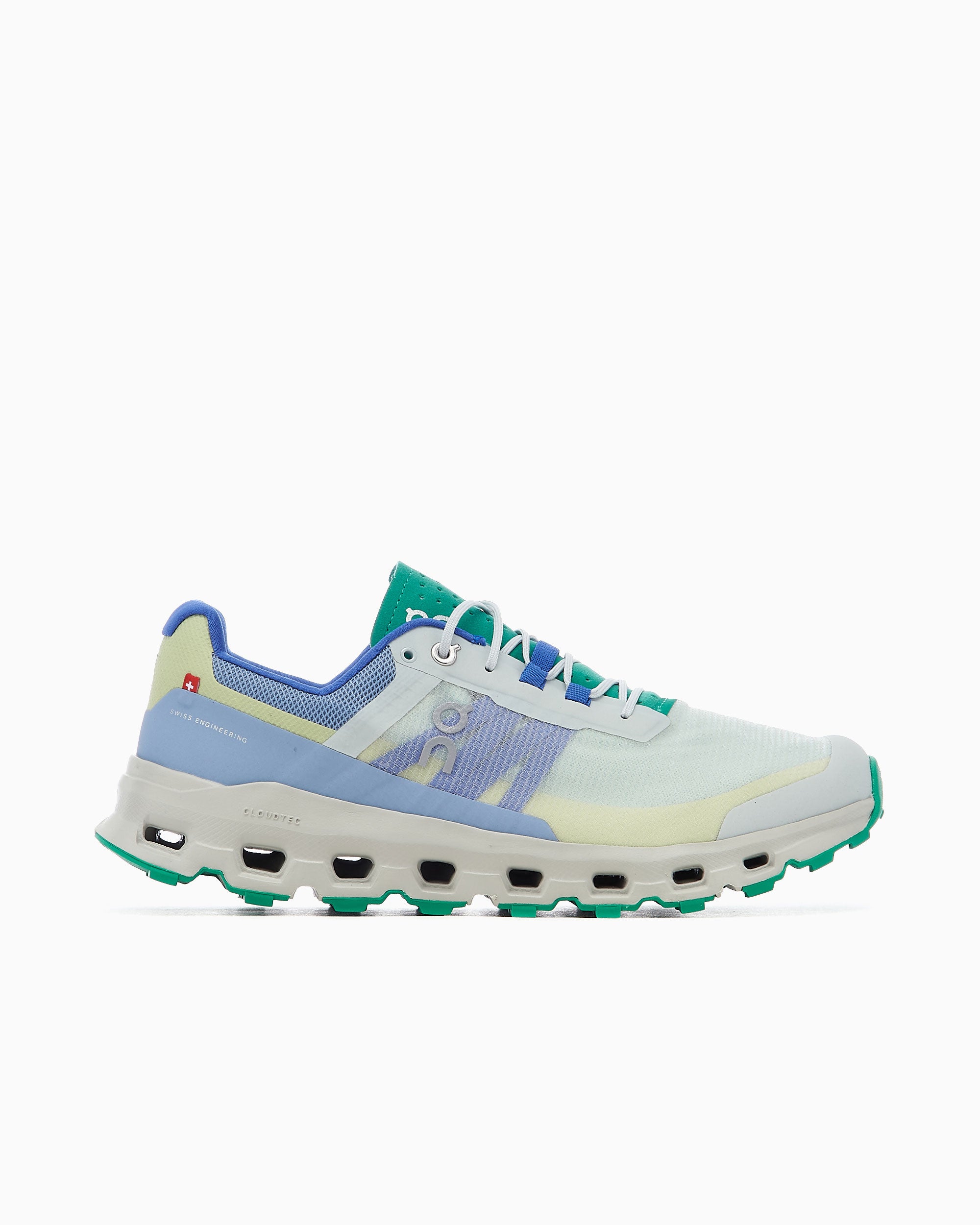 Sneakers On Cloudvista - 64.98273