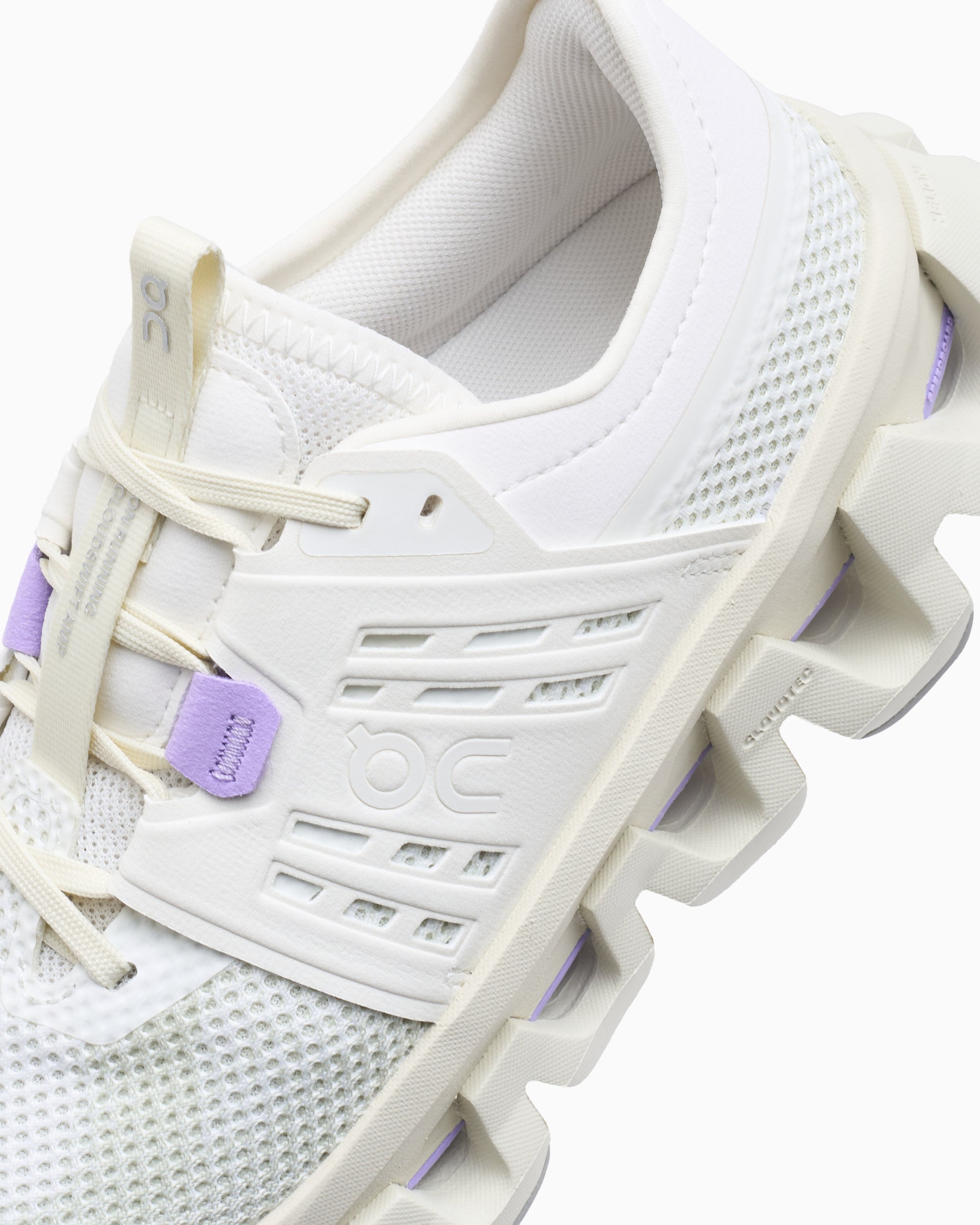Sneakers On Women's Cloudswift Amp - 3WG10393588