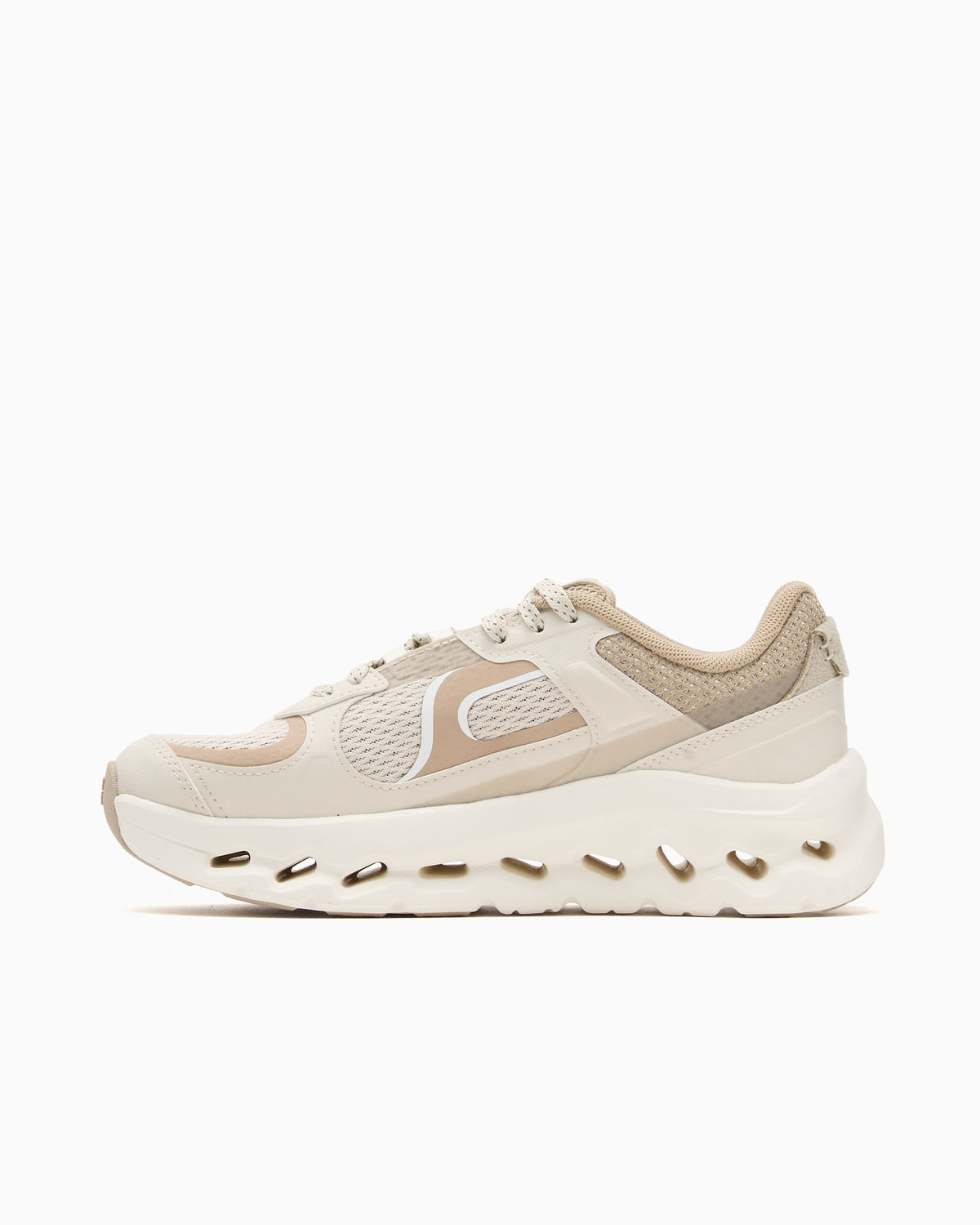 Sneakers On Women's Cloudtilt Arc - 3WG30315224