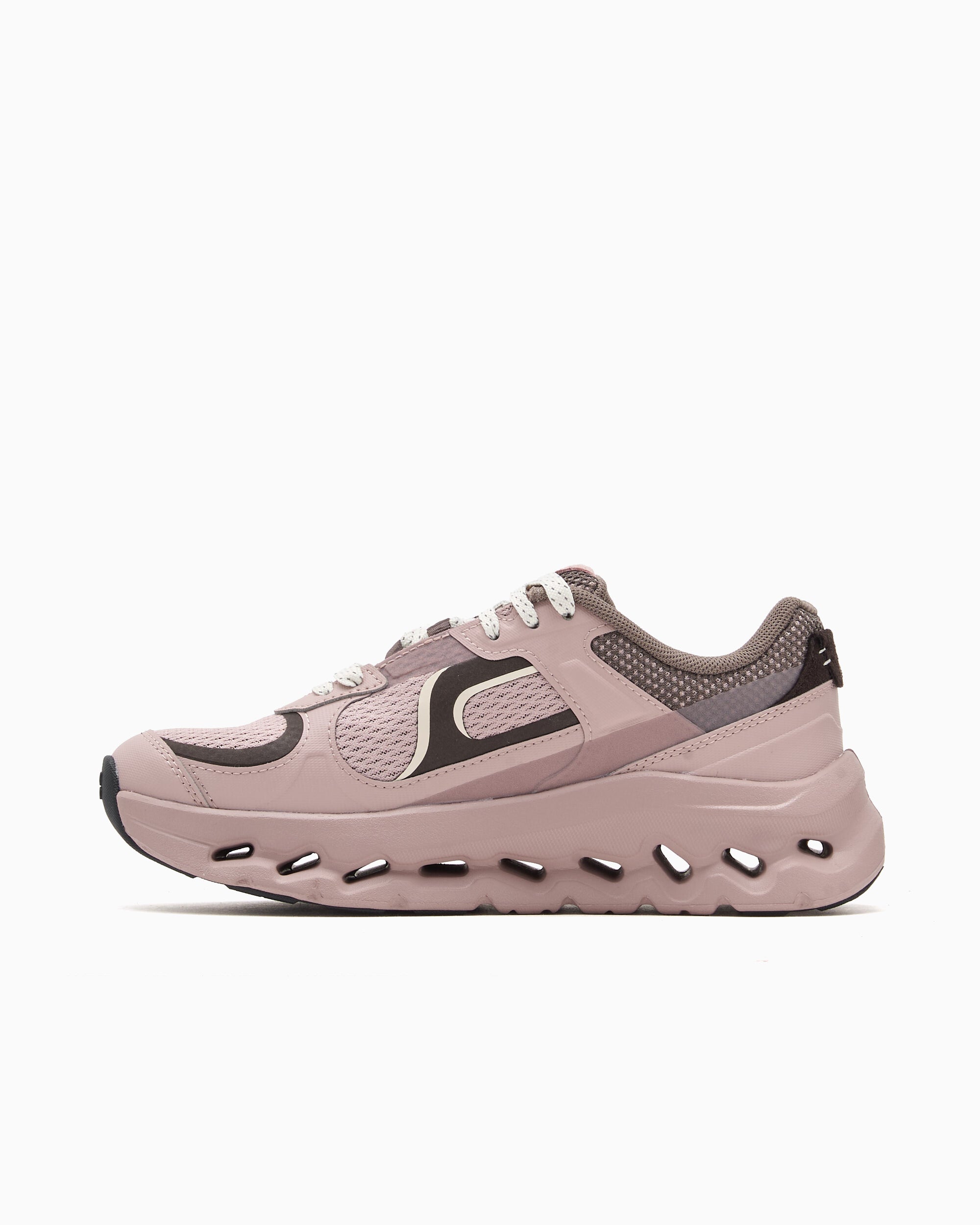 Sneakers On Women's Cloudtilt Arc - 3WG30315227