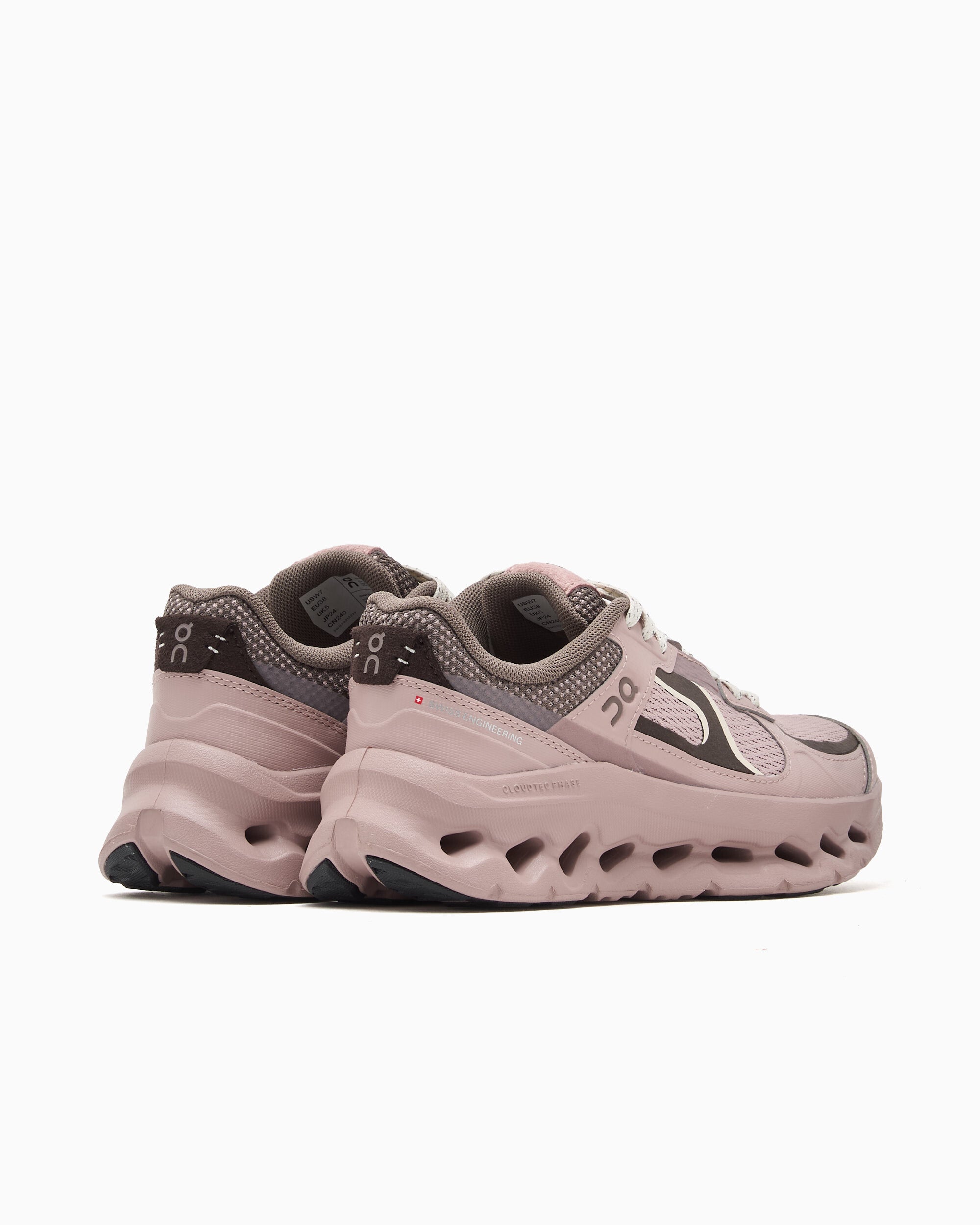 Sneakers On Women's Cloudtilt Arc - 3WG30315227