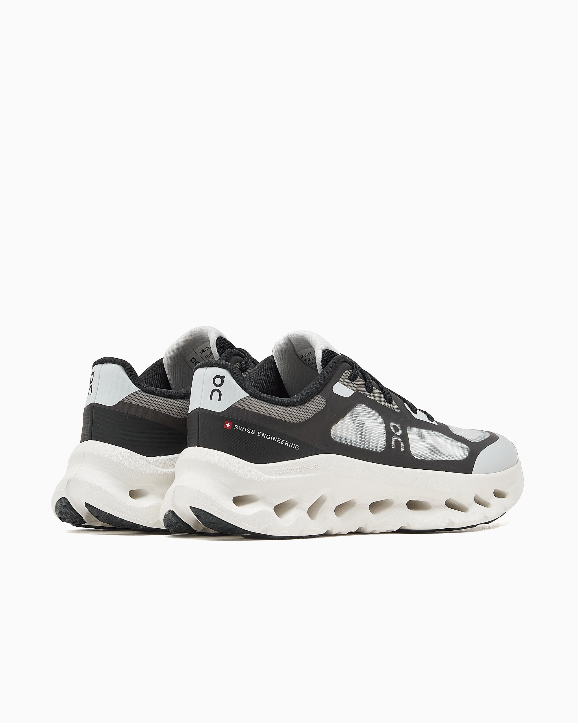 Sneakers On Women's Cloudtilt Remix - 3WG10241430