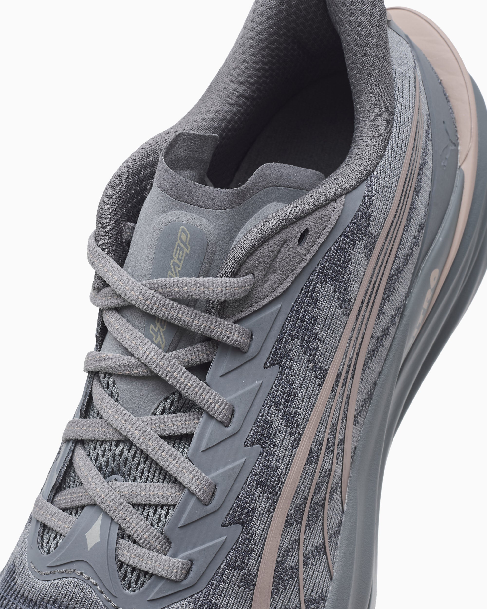 Sneakers Puma Women's Deviate Nitro 4 - 312124-29
