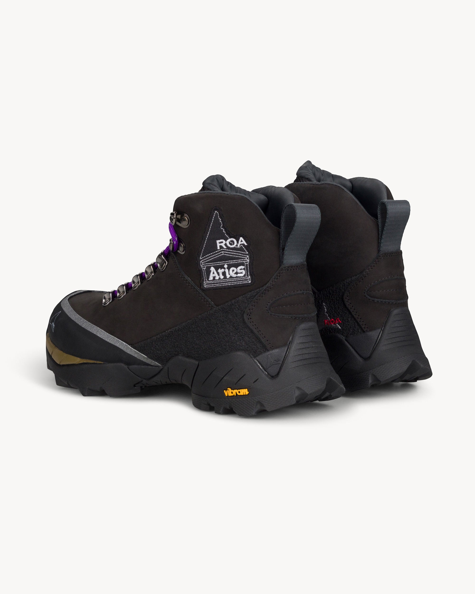 Sneakers ROA x Aries Andreas Vibram - ALA01-001