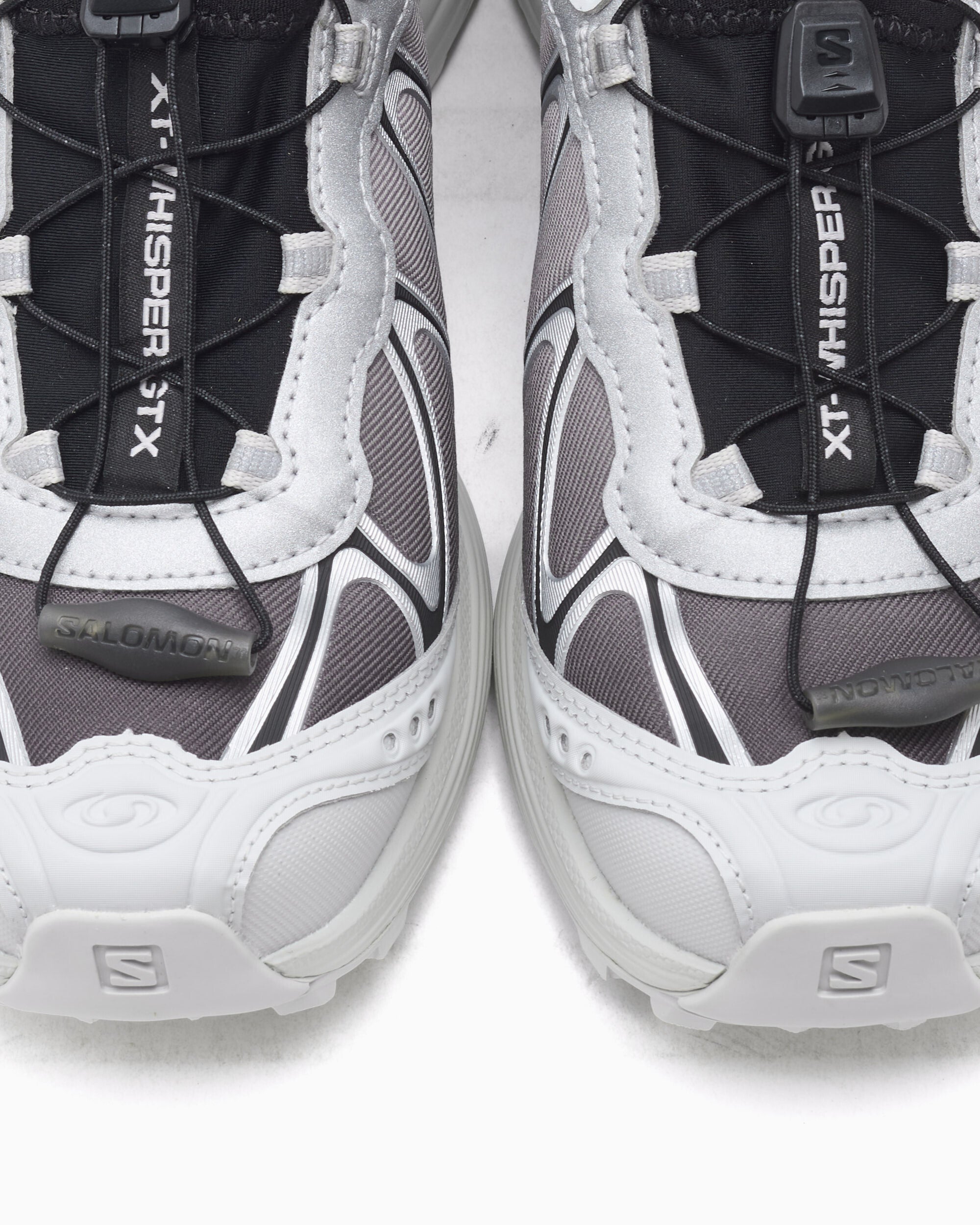 Salomon Advanced x Jisoo XT-Whisper Gore-Tex®