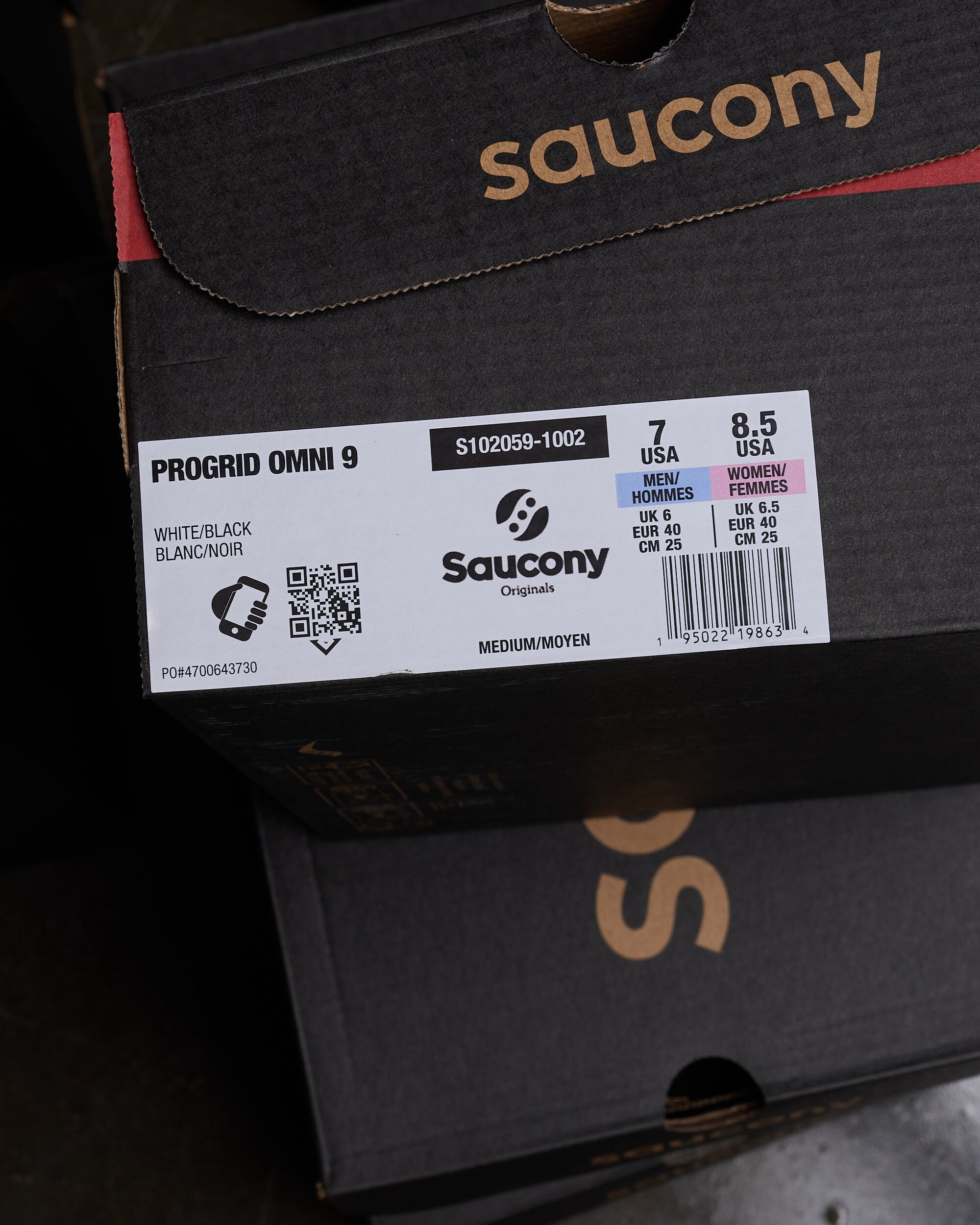 Sneakers Saucony Progrid OMNI 9 Armor "Black & White" - S102059-1002