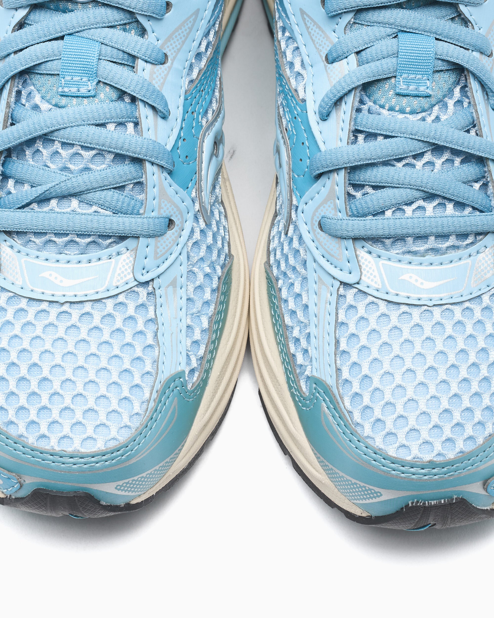 Sneakers Saucony Progrid OMNI 9 - S101245-1141