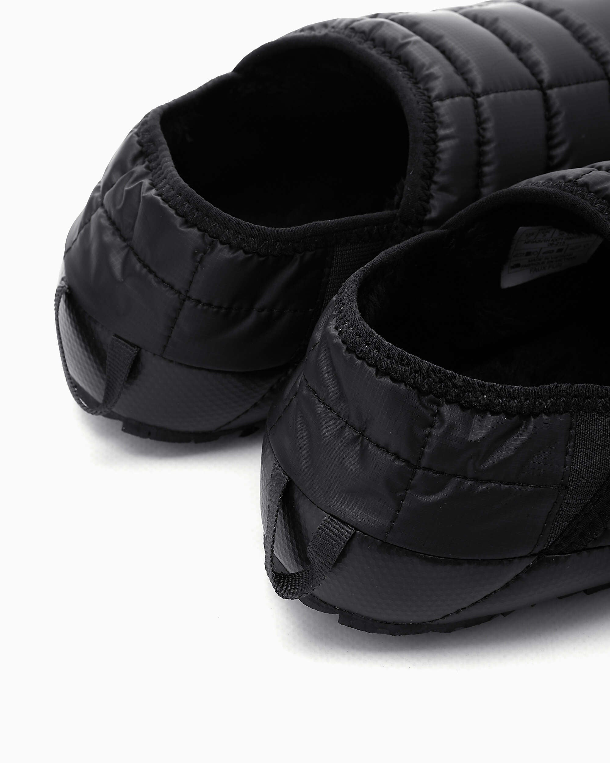 Sneakers The North Face Women's Thermoball Traction Winter Mules - NF0A3V1HKX71