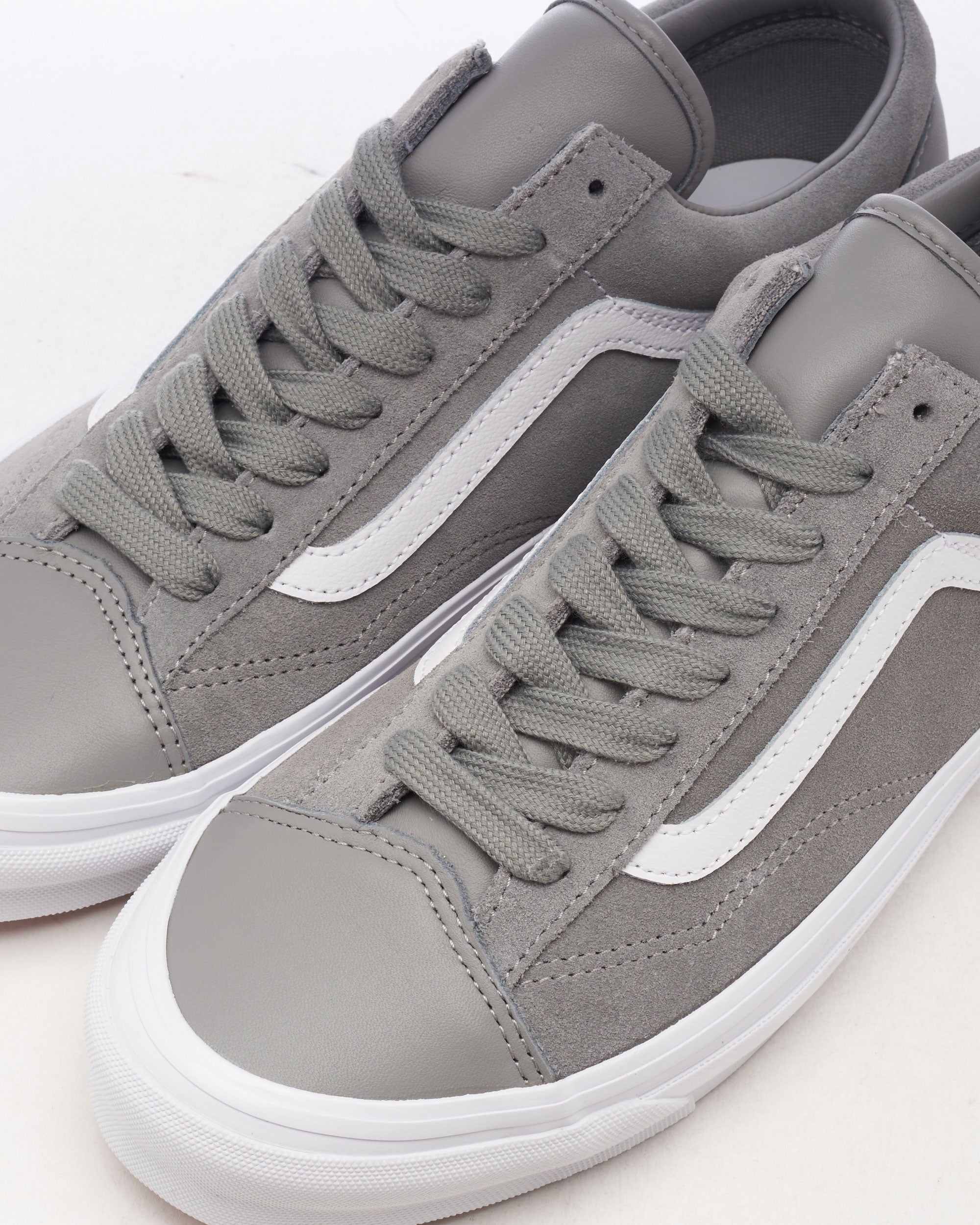 Vans OG Style 36 LX