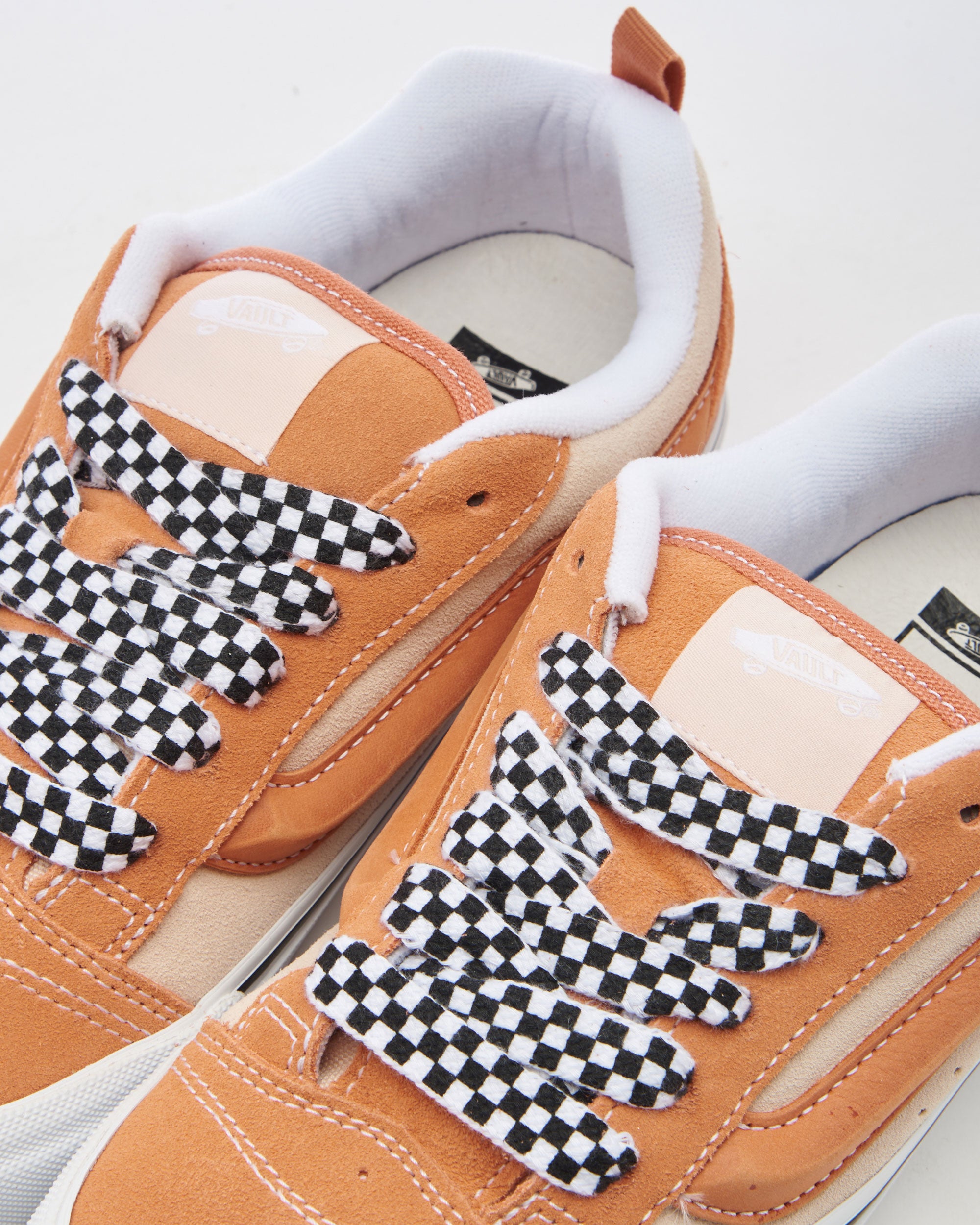 Sneakers Vans Vault Women's Knu Skool LX - VN0007QDBM01