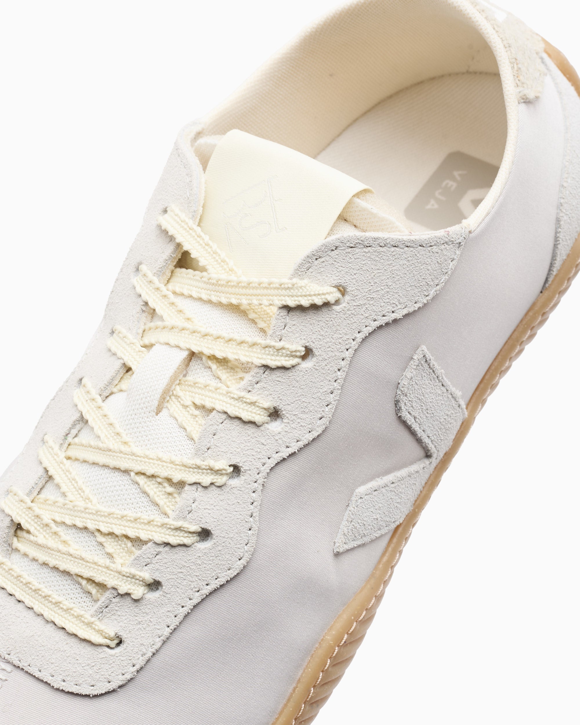 ベージュx2 ホワイト Veja x Baserange Women's Jitsu Nolyn