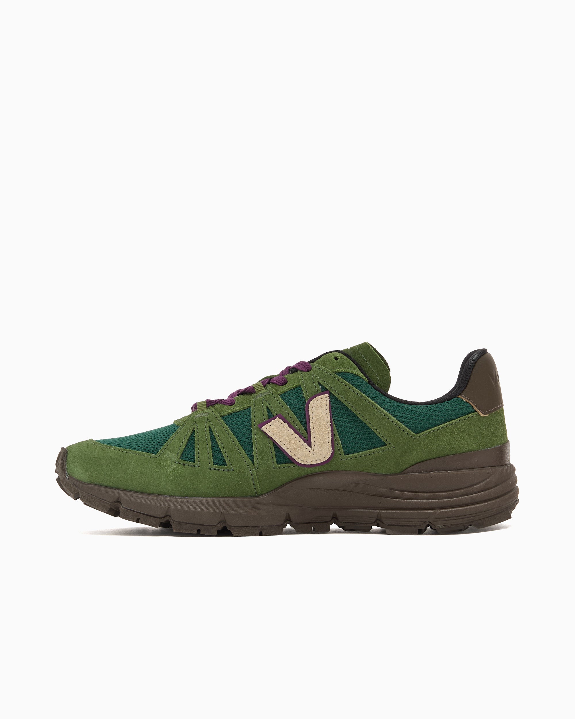 Veja x Carnan Salar Vibram