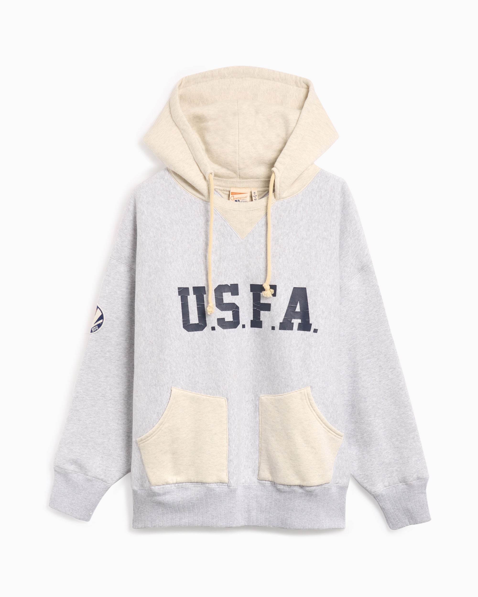 ぷぅ★AMERI×Champion ChampionとAMERIが初コラボレーション | EYESCREAM
