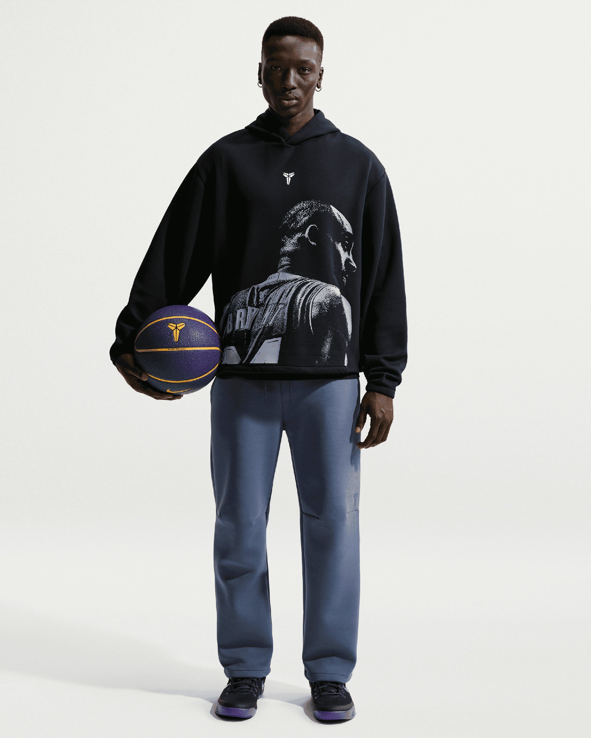 Nike x Kobe Bryant Max90 Fleece Dri-FIT 