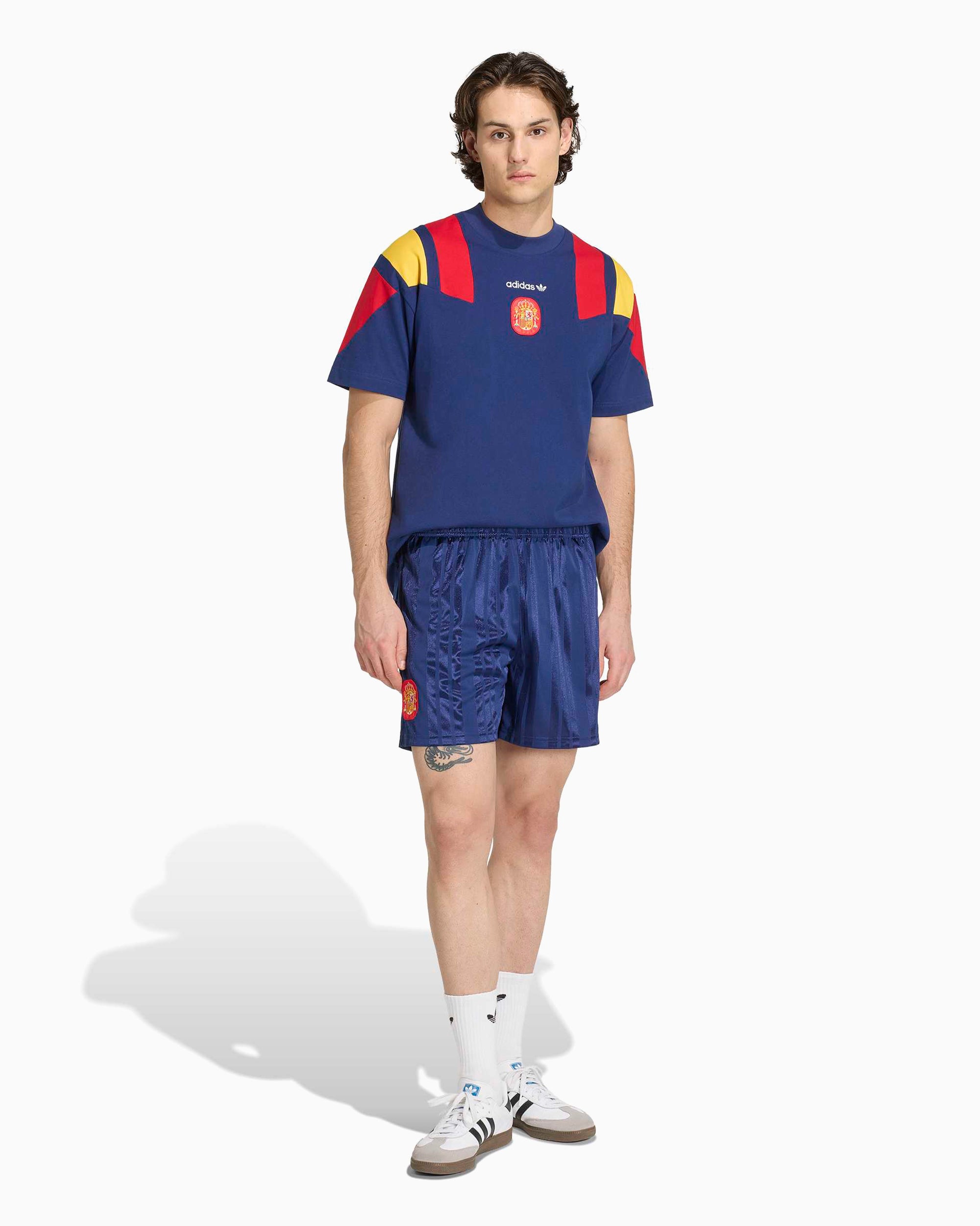 t-shirts-adidas-originals-eqt-