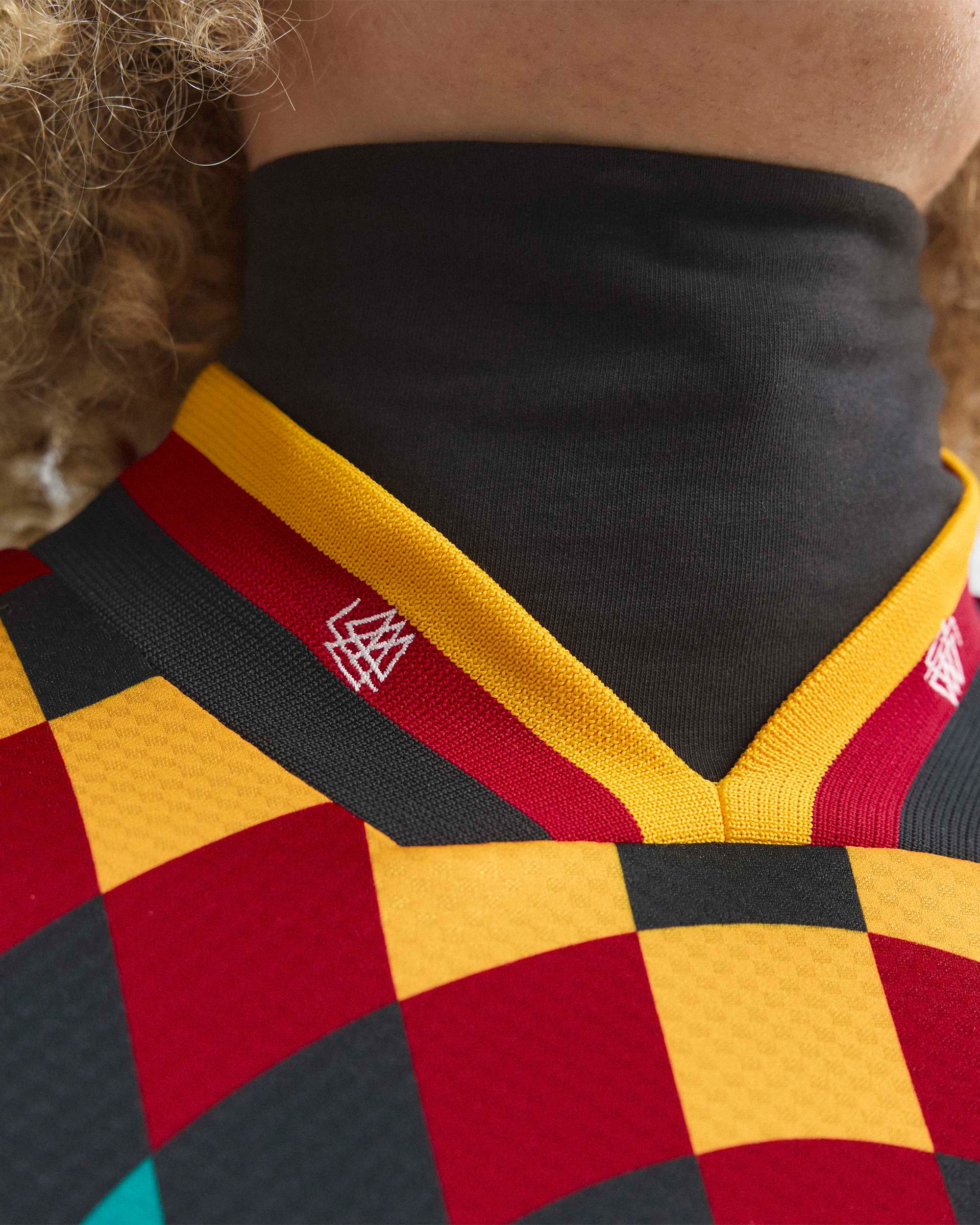 T-Shirts adidas Originals Germany 1994 Football 2nd Kit Relaxed Men's Jersey T-Shirt - JZ6941