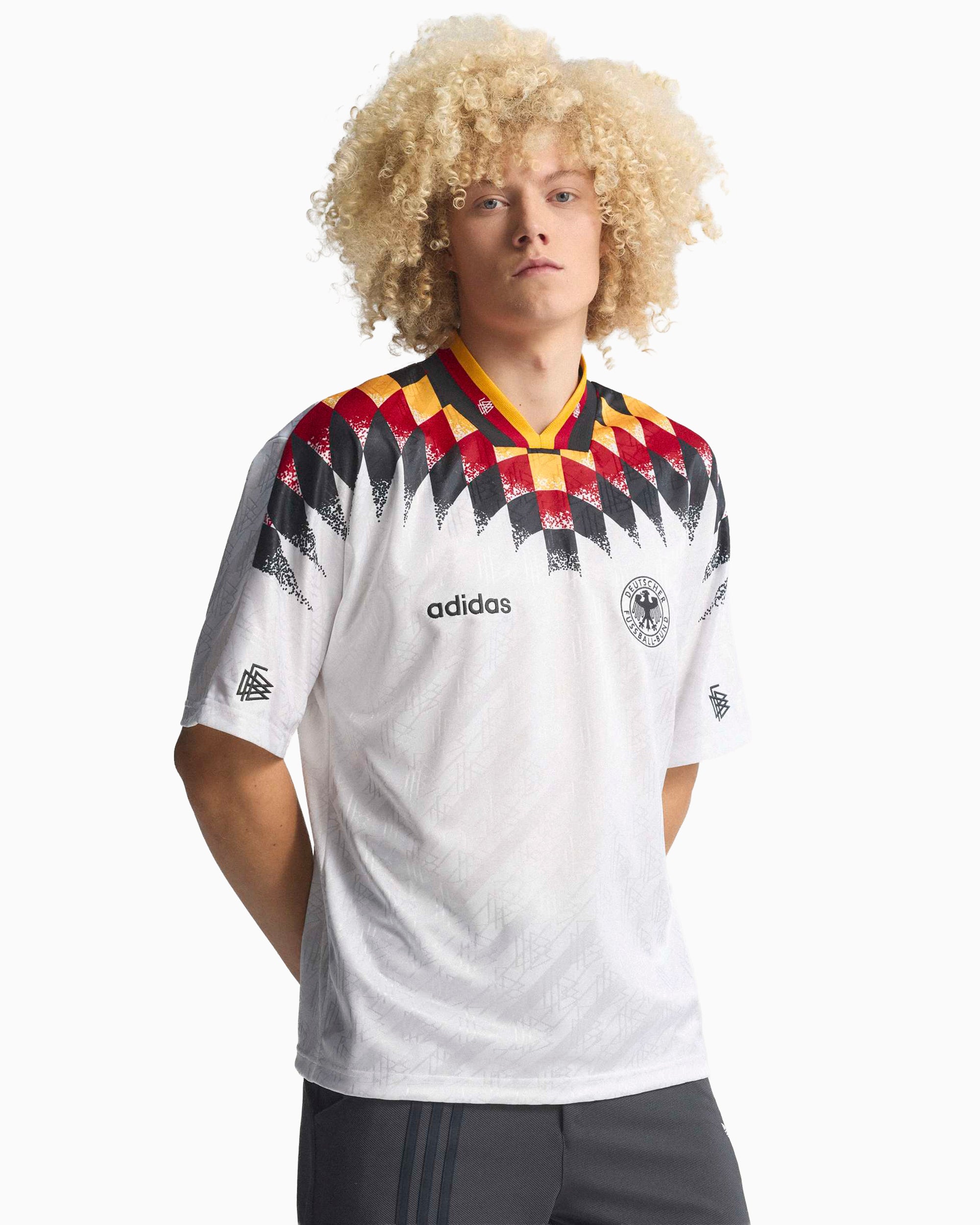 T-Shirts adidas Originals Germany 1994 Football Home Kit Relaxed Men's Jersey T-Shirt - JN3705