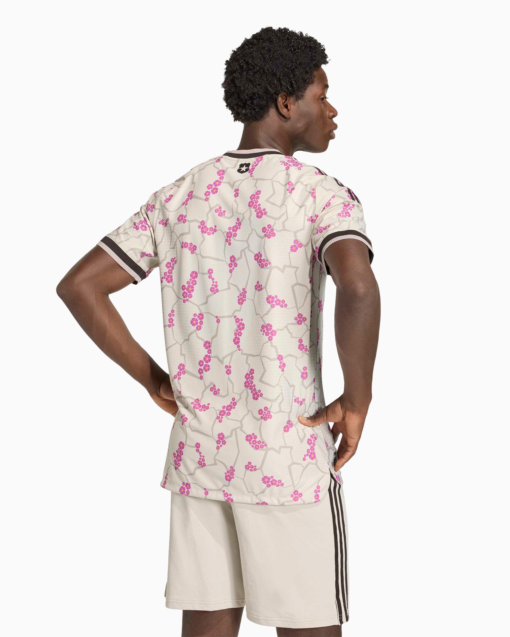 T-Shirts adidas Originals Republic of Chile Football Logo Visitor 2026 Men's Jersey T-Shirt - KC6088