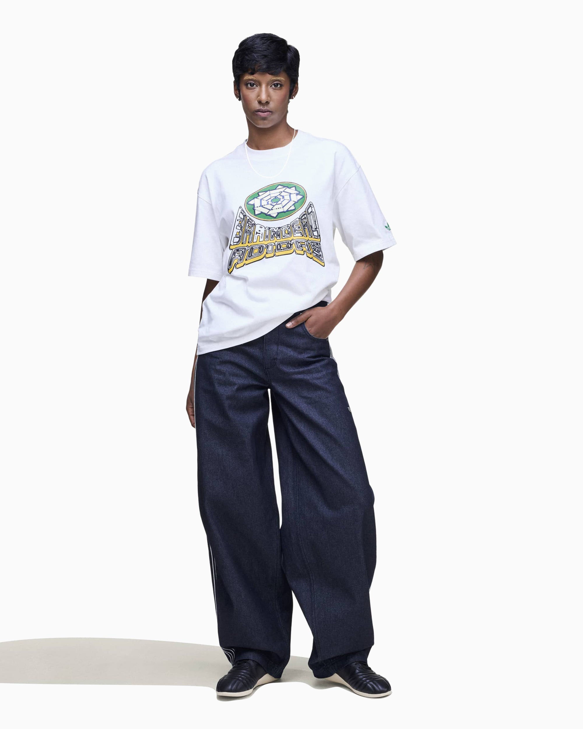 T-Shirts adidas Originals x Brain Dead Graphic Unisex T-Shirt - JY8688