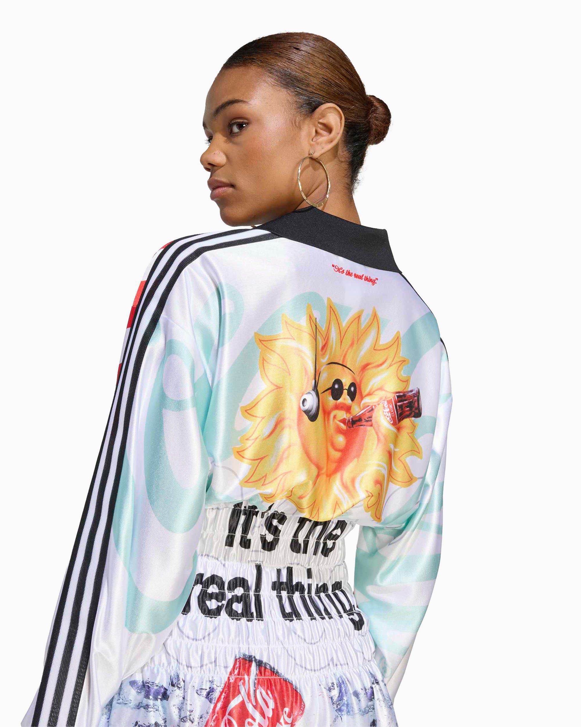 T-Shirts adidas Originals x Coca-Cola Mash Up Smoked Graphic Long-Sleeved Slim Women's Jersey T-Shirt - KY7547