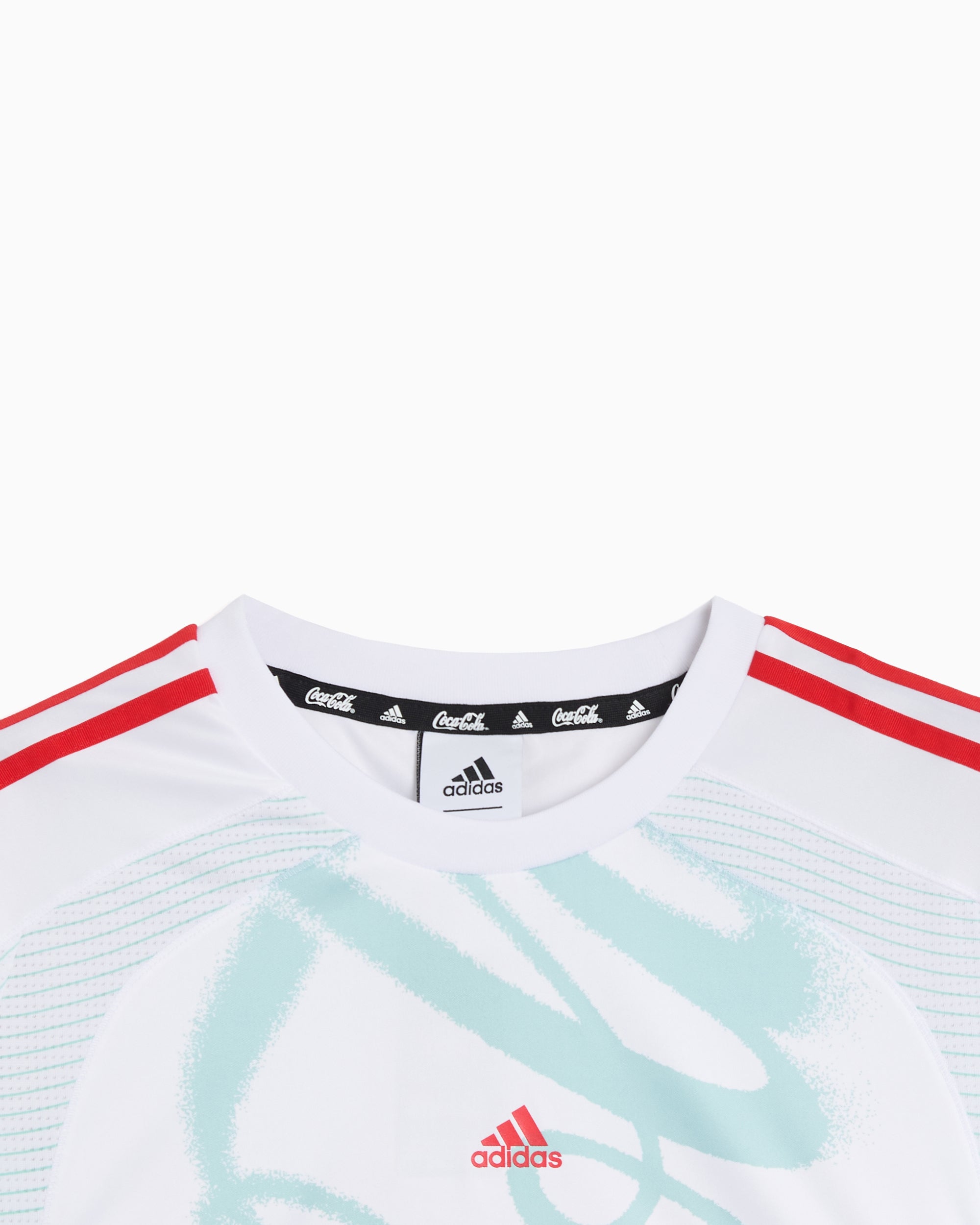T-Shirts adidas Originals x Coca-Cola Teamgeist Logo Men's T-Shirt - KY2103