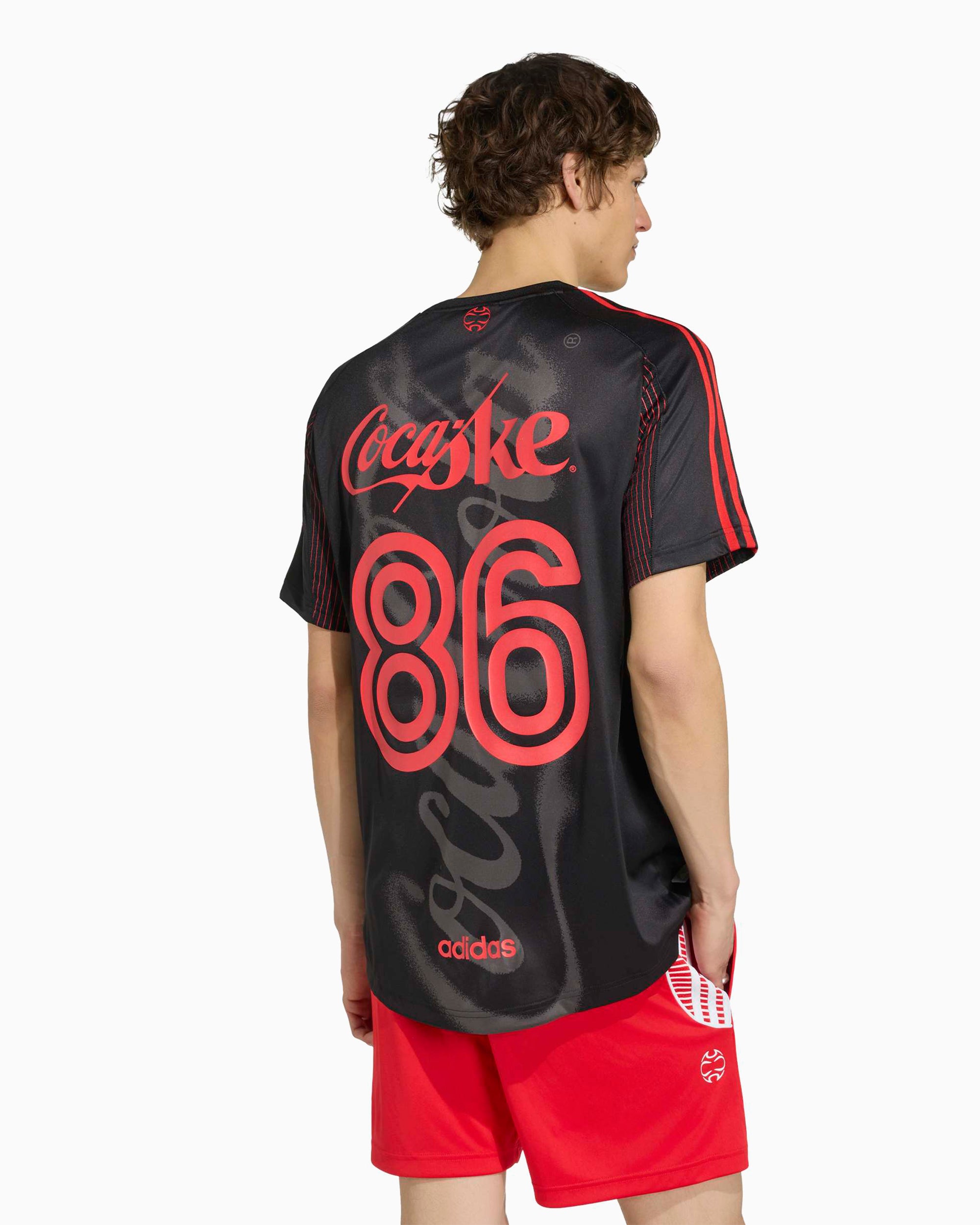 adidas Originals x Coca-Cola Teamgeist Logo Men's T-Shirt