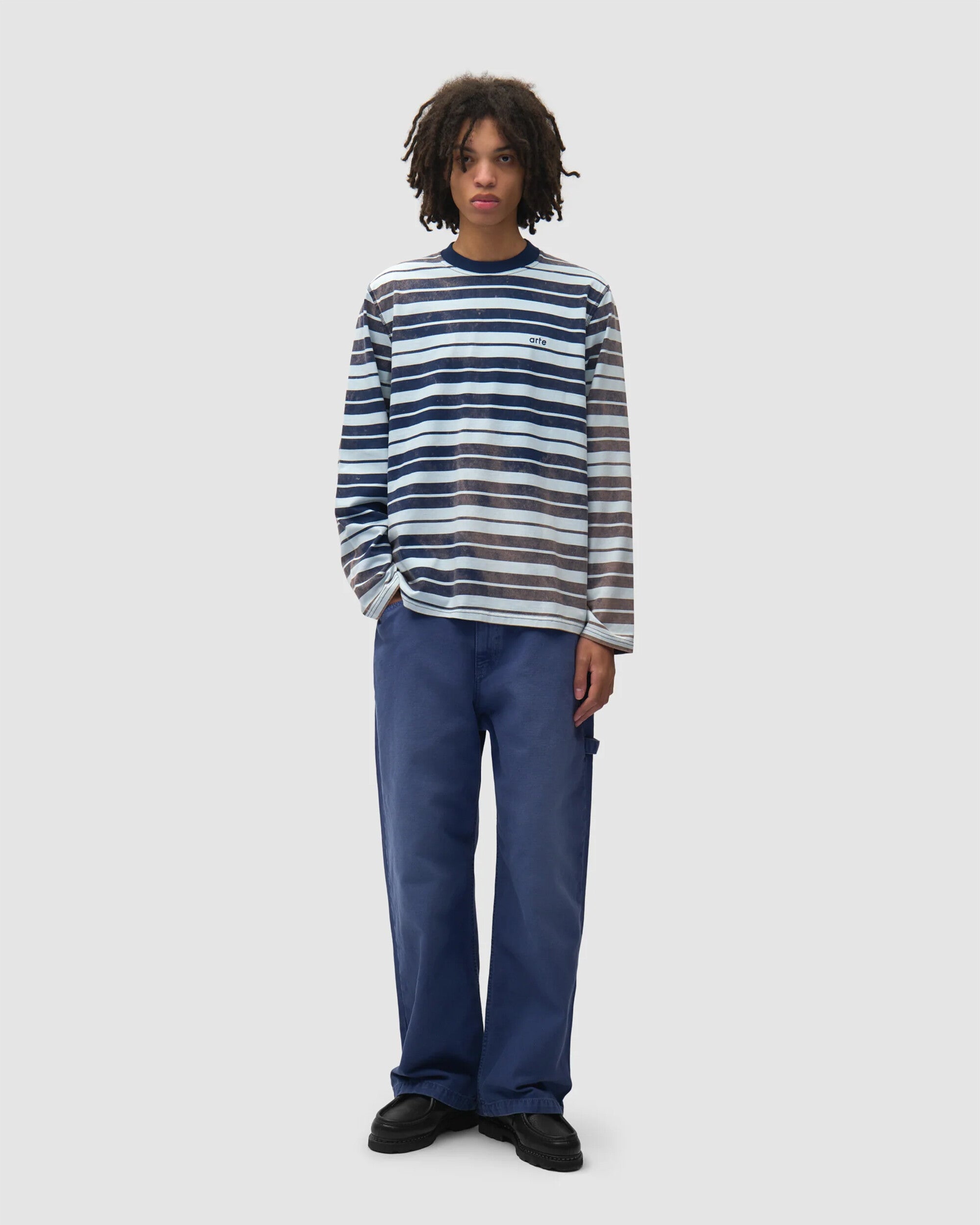 T-Shirts Arte Antwerp Sunfade Striped Long-Sleeved Relaxed Men's T-Shirt - AW26-178LS-NavyLightBlue
