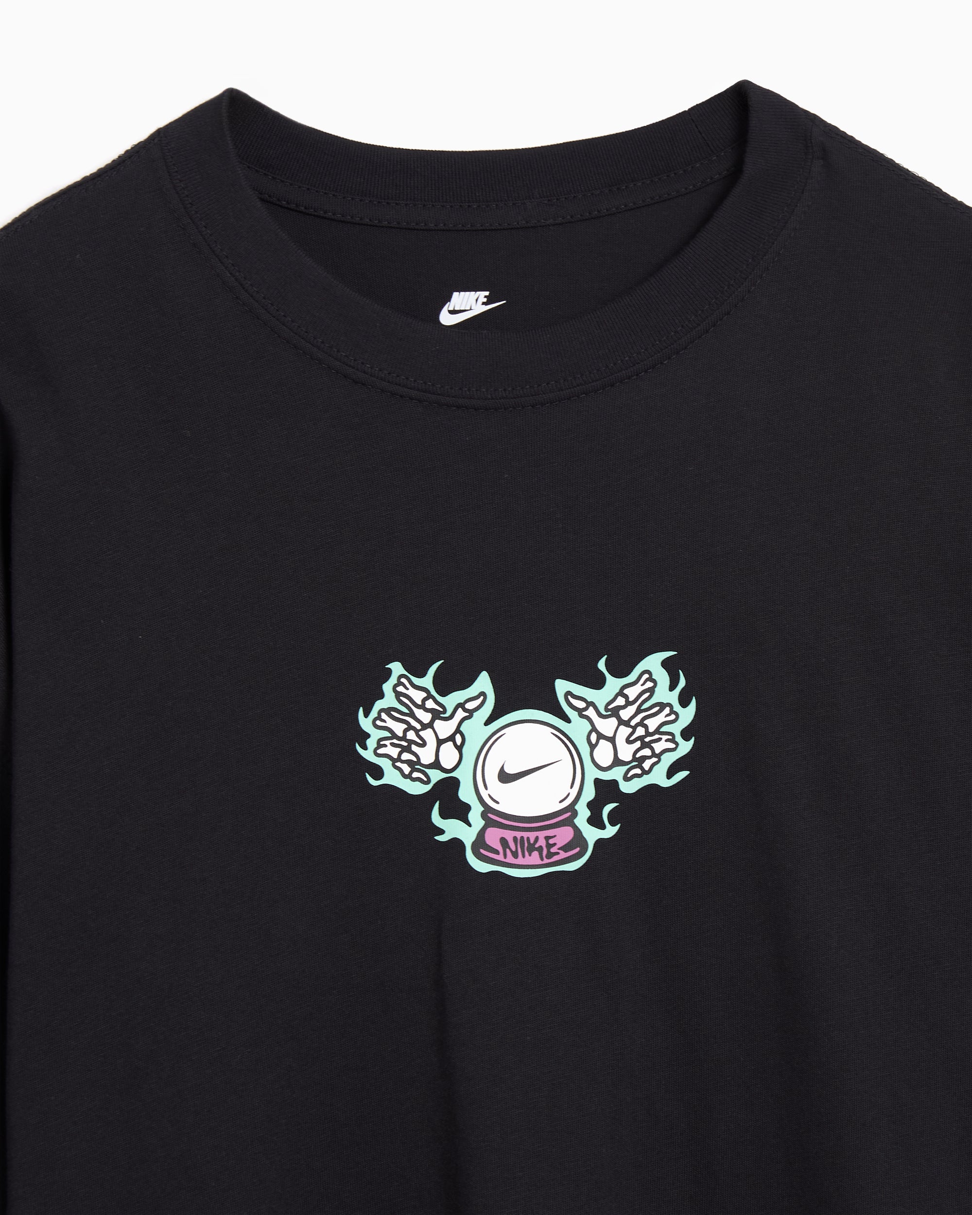 Nike Sportswear Max90 Graphic Relaxed Men's T-Shirt