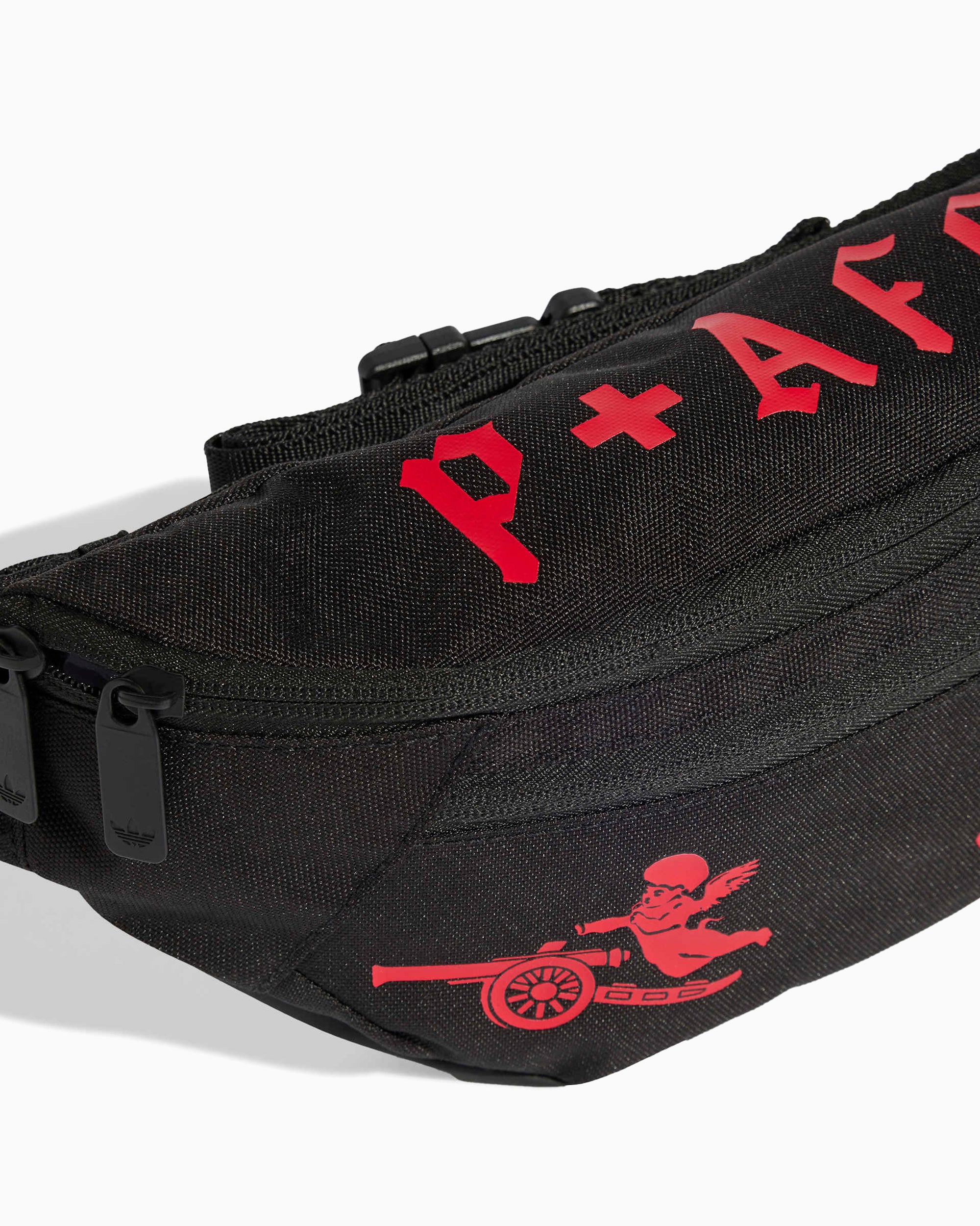 アーセナル  AFC P+F BAG ボディバッグ アーセナル AFC P+F BAG ボディバッグ adidas Originals x Arsenal FC