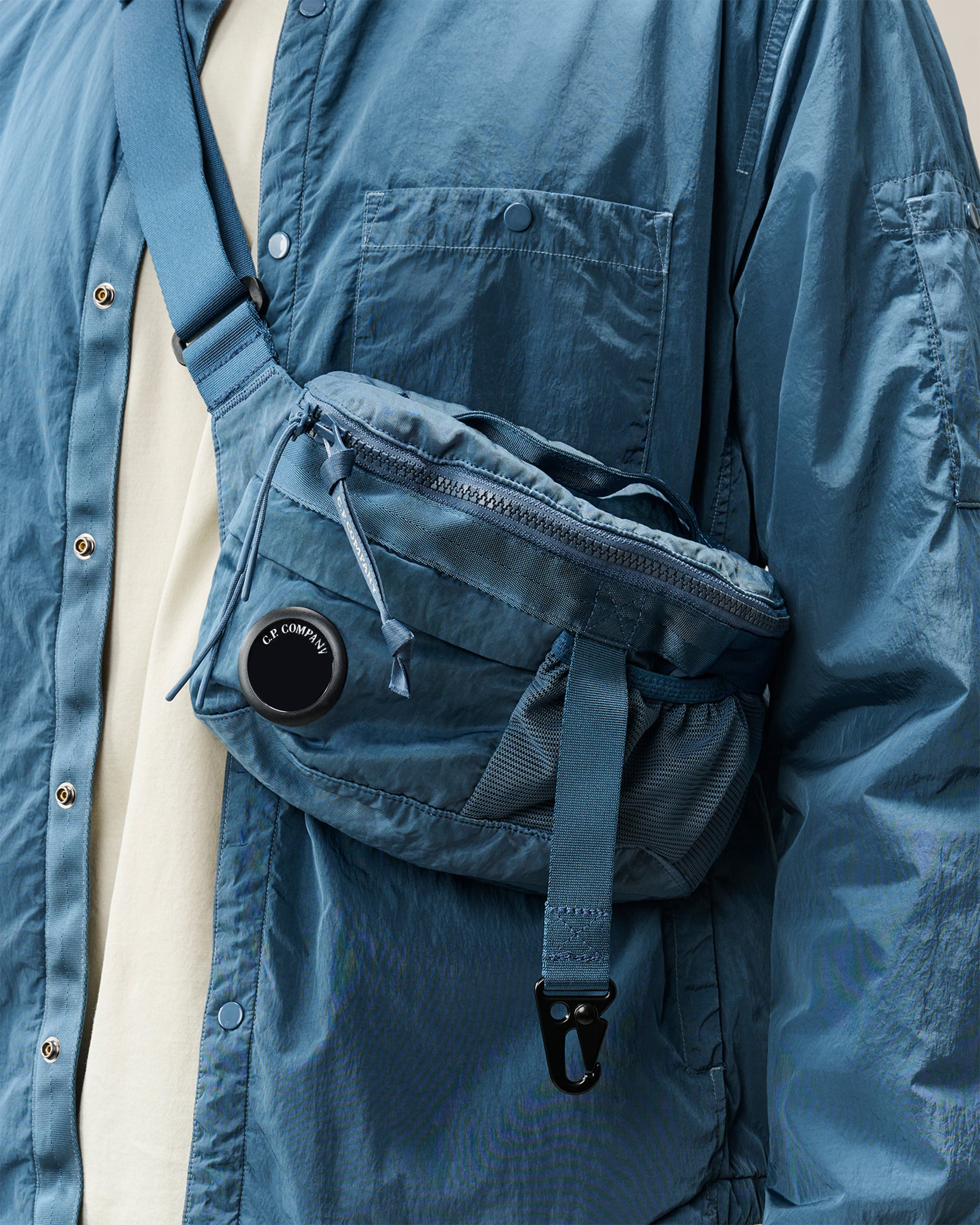 バッグ c.p company weste bag CP Company Lens Mini Waist Bag Men's Waist Bag