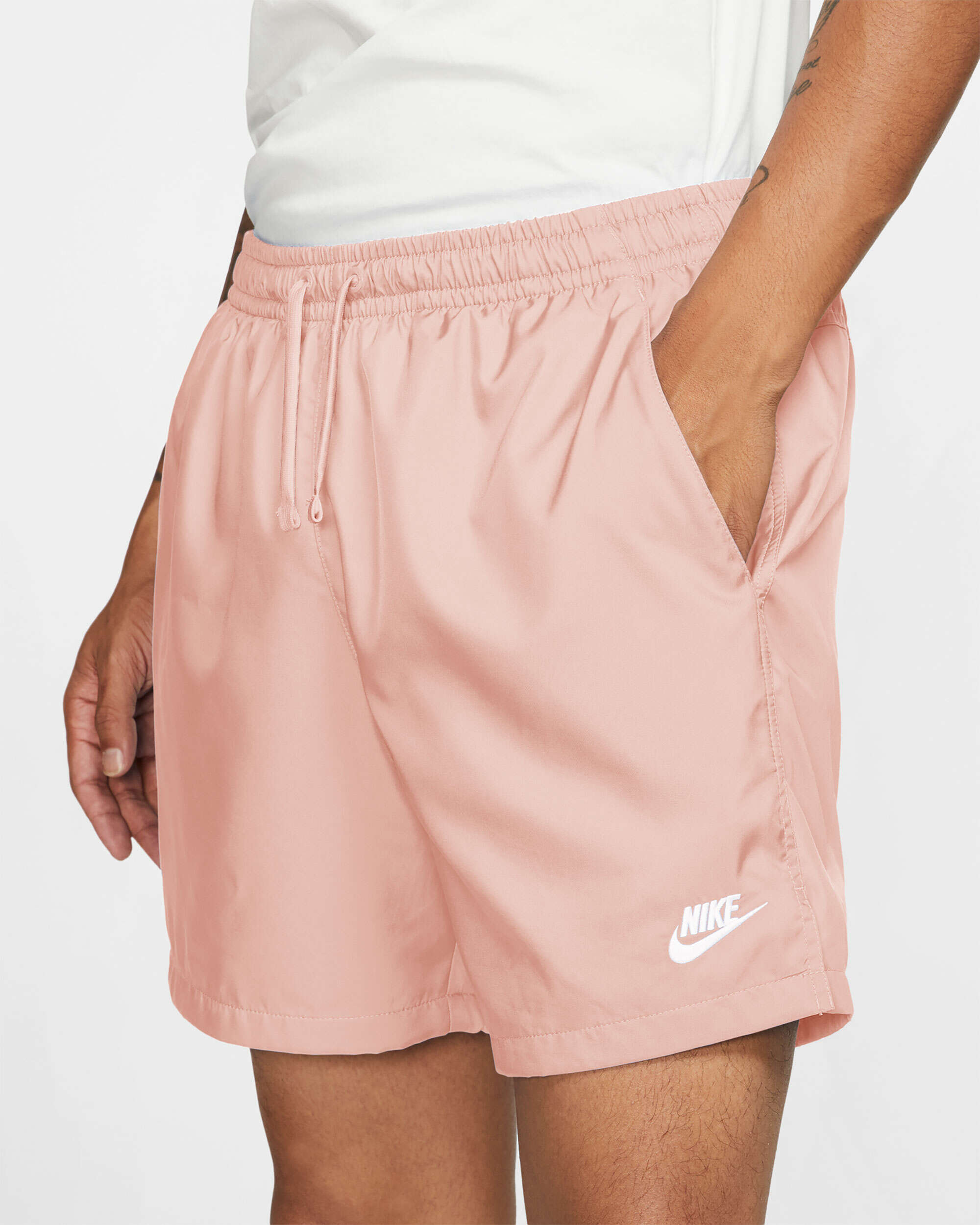 Sportswear Men's Woven Shorts Rosa AR2382-800| Comprar Online en FOOTDISTRICT