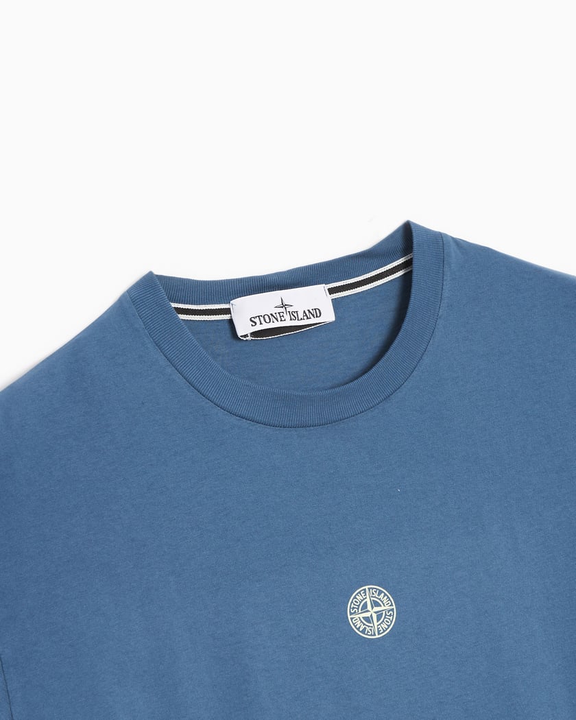 Legitimationsoplysninger Radioaktiv karakter Stone Island Chest Logo Men's T-Shirt Blue 78152NS87-V0024| Buy Online at  FOOTDISTRICT