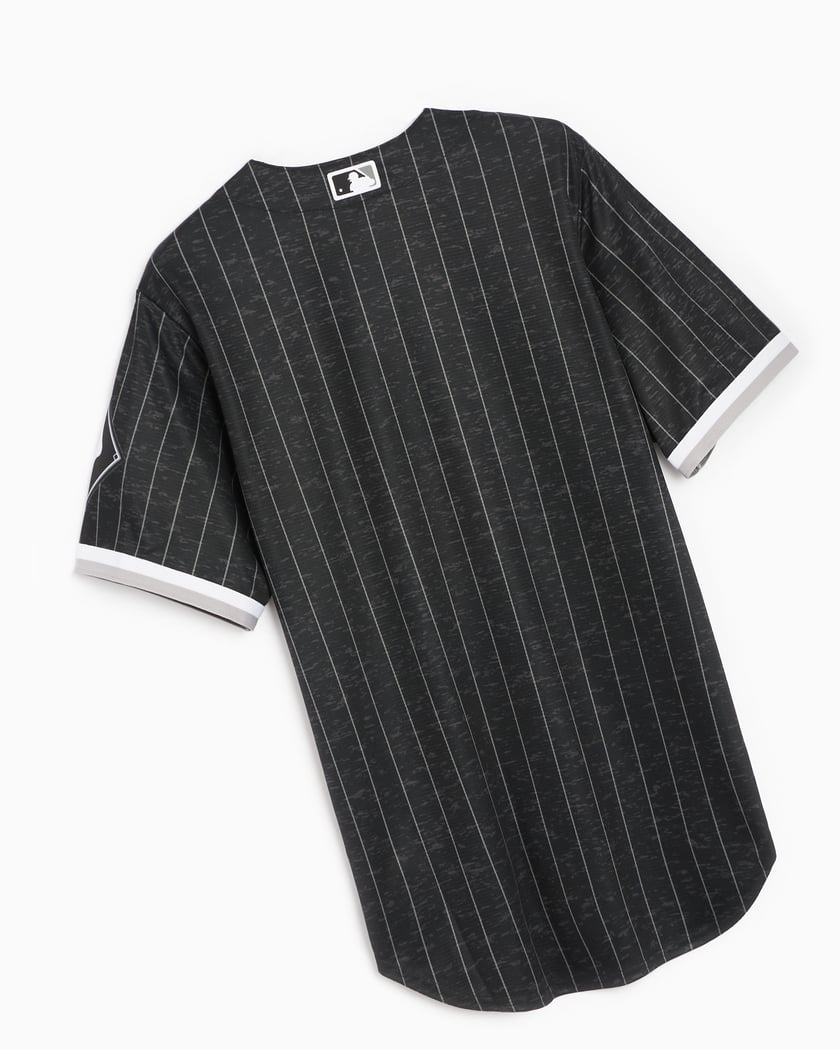 Nike Chicago White Sox Men's Short Sleeve Baseball Shirt Gray  T770-RXG2-RX-XV2