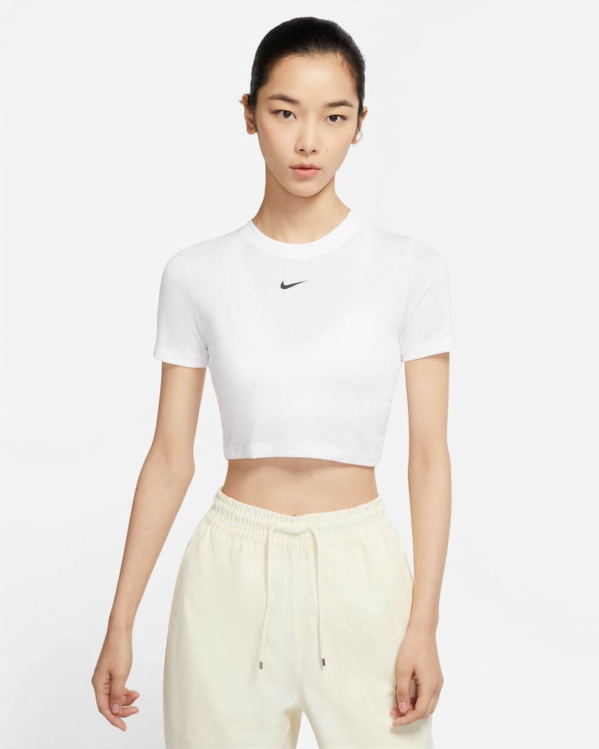 Nike Essential Women's Cropped T-Shirt Blanco DD1328-100| Comprar en FOOTDISTRICT