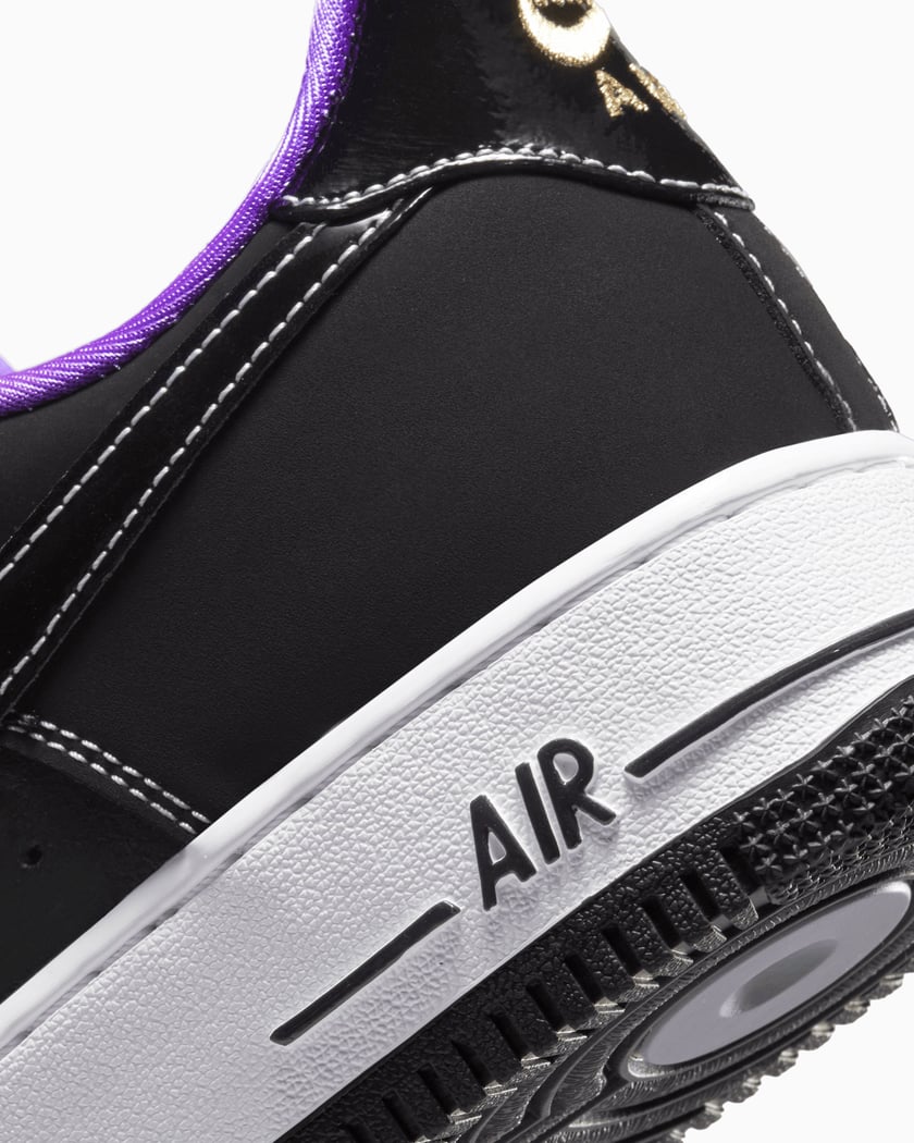 Nike Air Force 1 '07 LV8 EMB sneakers in black