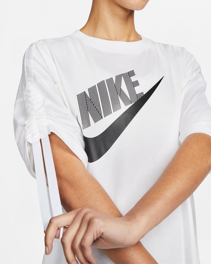 Alentar Corrección cambiar Nike Sportswear Women's Dance T-Shirt Blanco DV0335-100| Comprar Online en  FOOTDISTRICT
